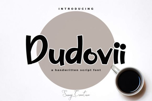 Dudovii Font - Featured Image